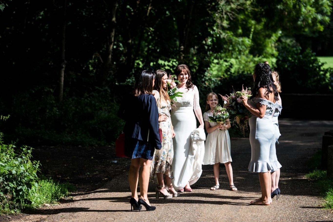 Bride arrival with bridemaids
